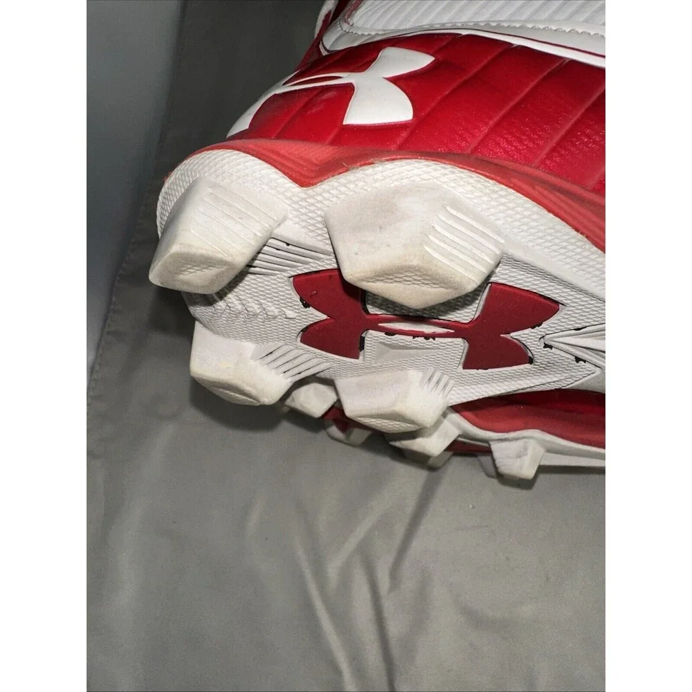 Under Armour Highlight RM MID Football Cleats Style 3021197-600 Sz 7.5 Red/White